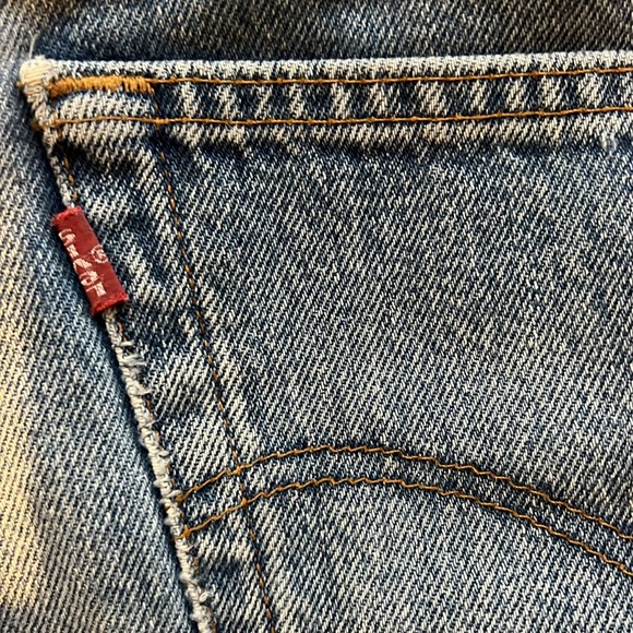 Reworked Levi’s - Picture 6 of 6